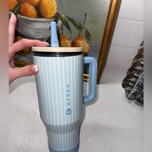 HydroJug 40 oz Cape Cod Tumbler